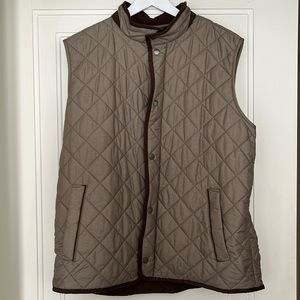Peter Millar quilted men’s vest